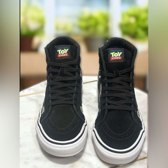 Vans x Disney Toy Story Sk8 Hi Buzz Lightyear Sneakers Limited Edition Size 6 Me - Picture 3 of 16
